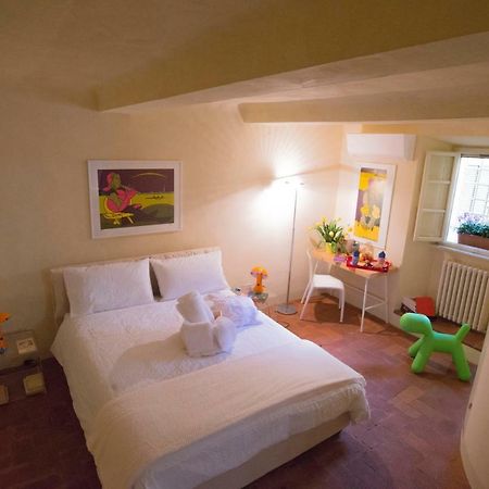 Suite Viola Antica Lucques Extérieur photo