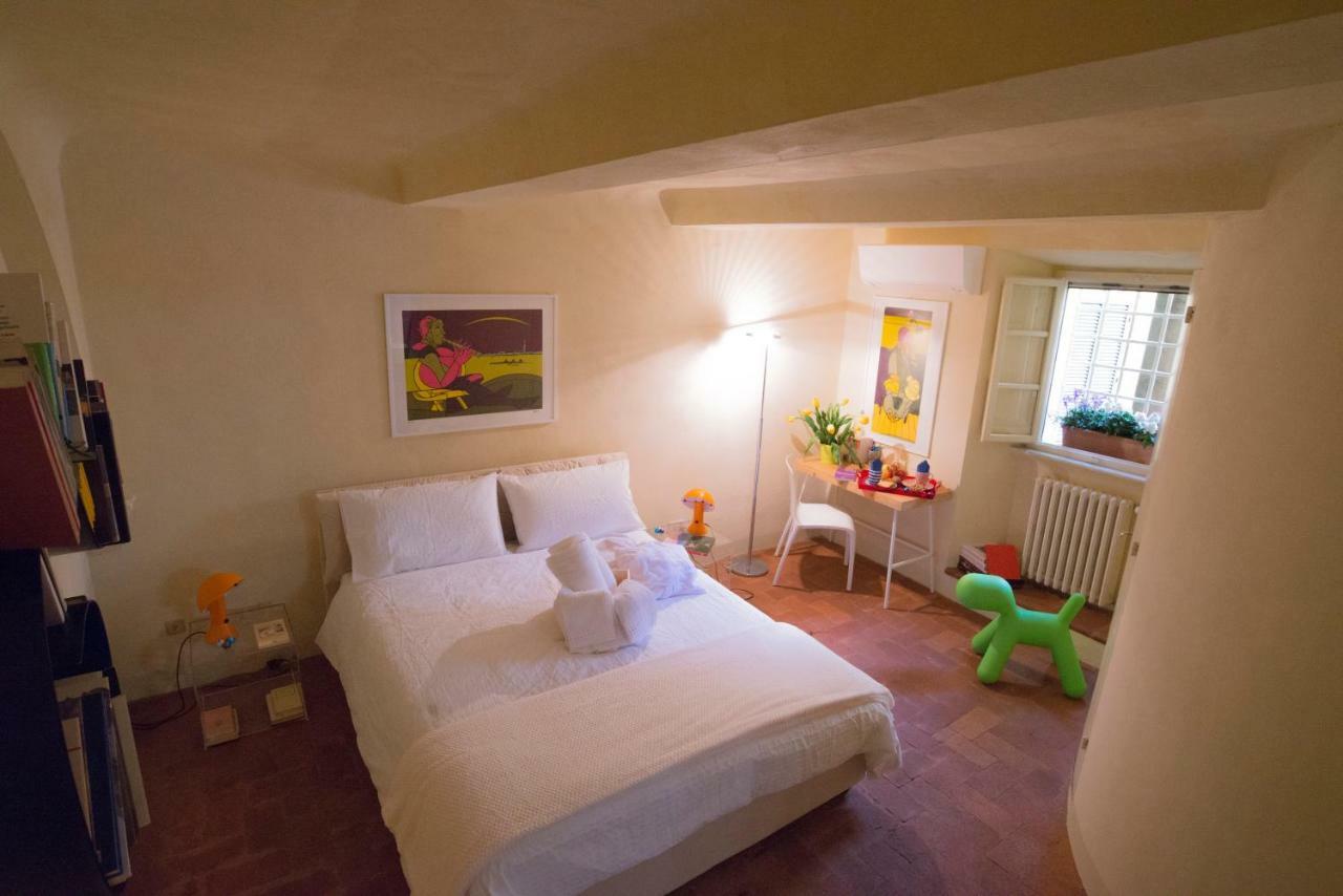 Suite Viola Antica Lucques Extérieur photo