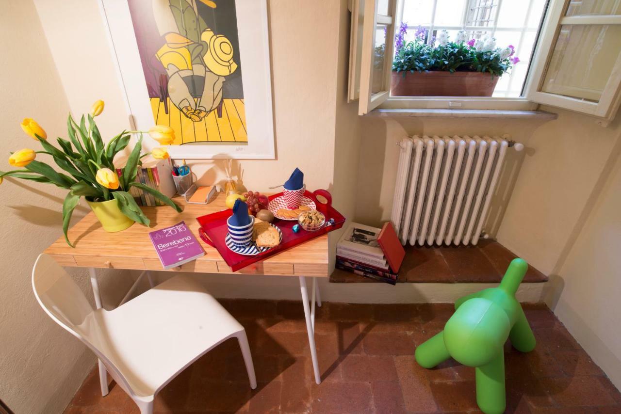 Suite Viola Antica Lucques Extérieur photo