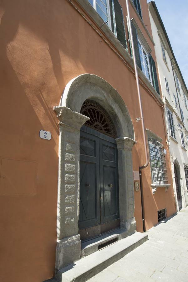Suite Viola Antica Lucques Extérieur photo